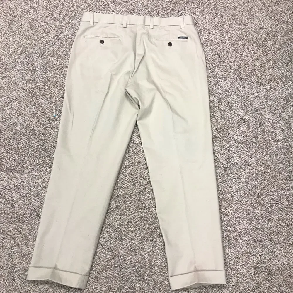 👠Eddie Bauer wrinkle free slim fit khakis.  Size 36
